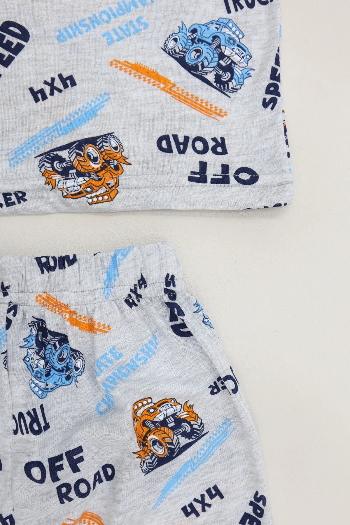 4-10 Yaş Baskılı Erkek Çocuk Pijama Takımı Turuncu - 53610.1776.