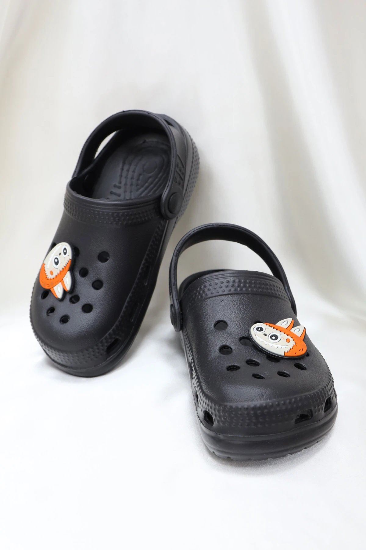 Aksesuarlı Çocuk Sandalet Siyahbeyaz - 32335.264.