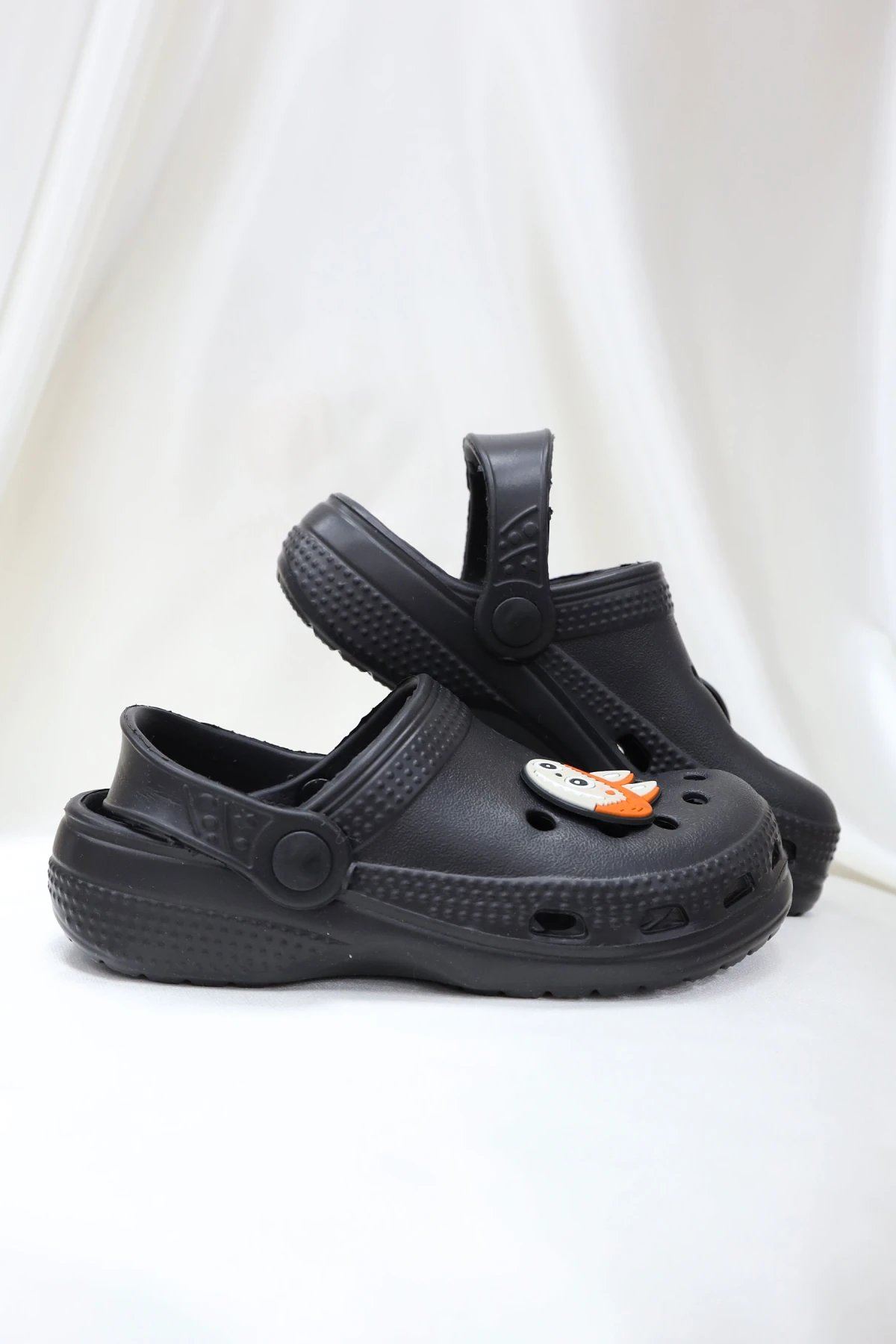 Aksesuarlı Çocuk Sandalet Siyahbeyaz - 32335.264.