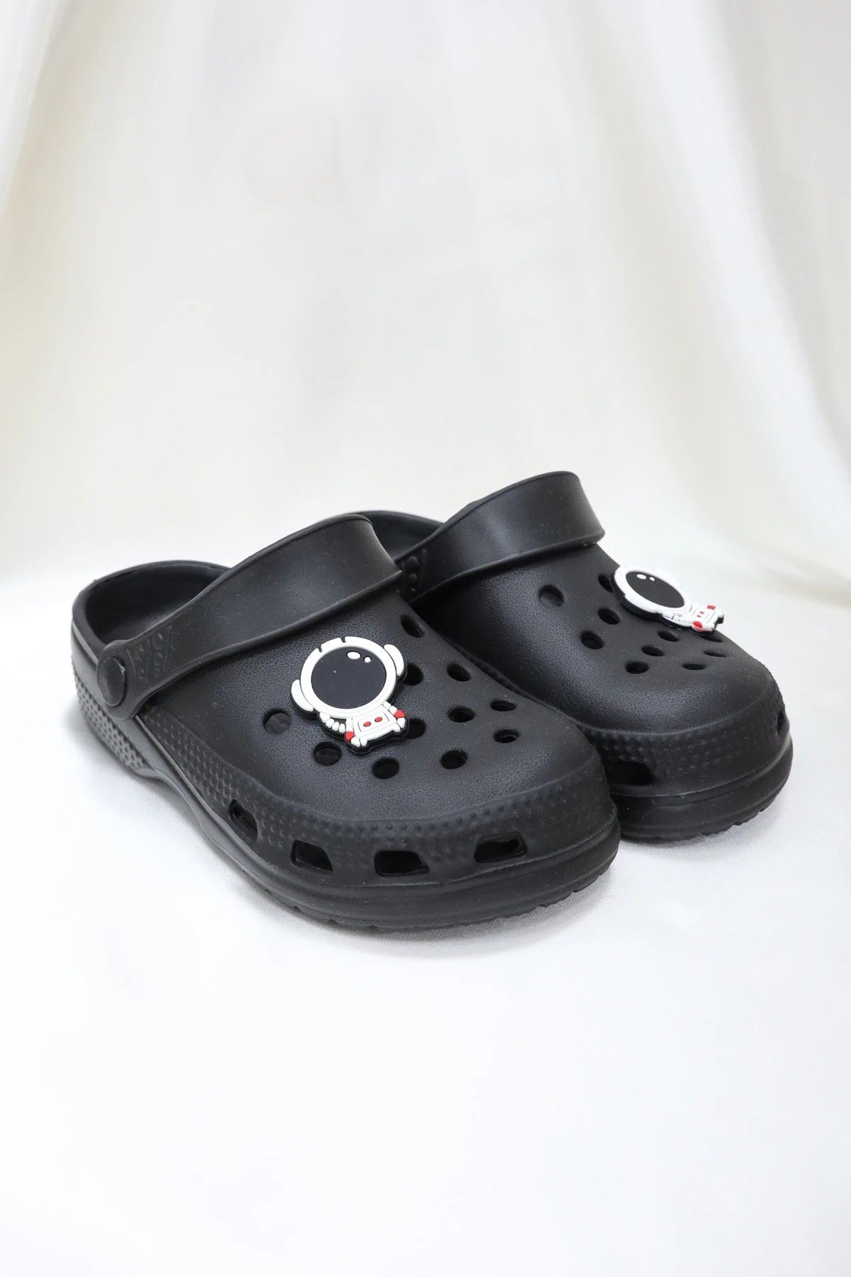 Aksesuarlı Çocuk Sandalet Siyahbeyaz - 32335.264.