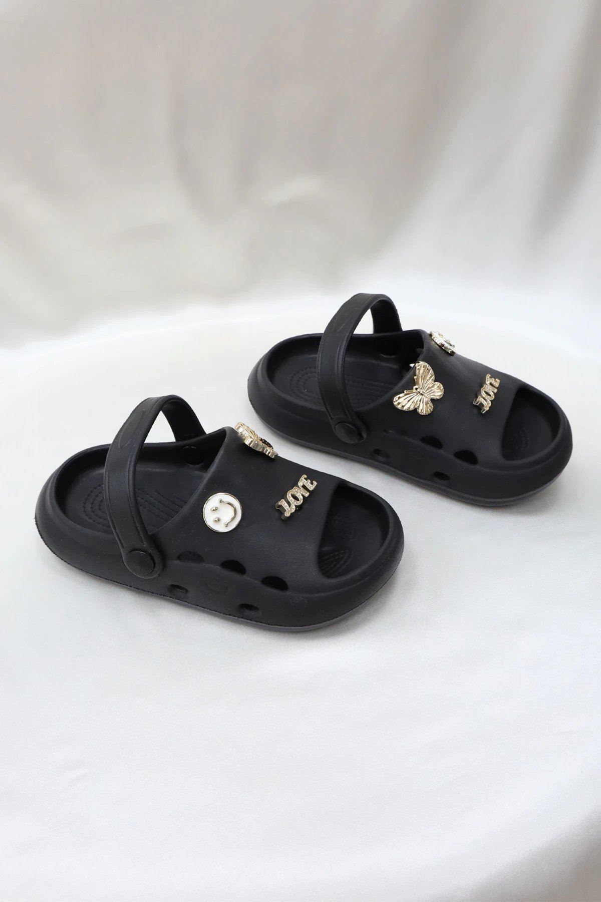 Aksesuarlı Çocuk Sandalet Siyah - 32333.264.