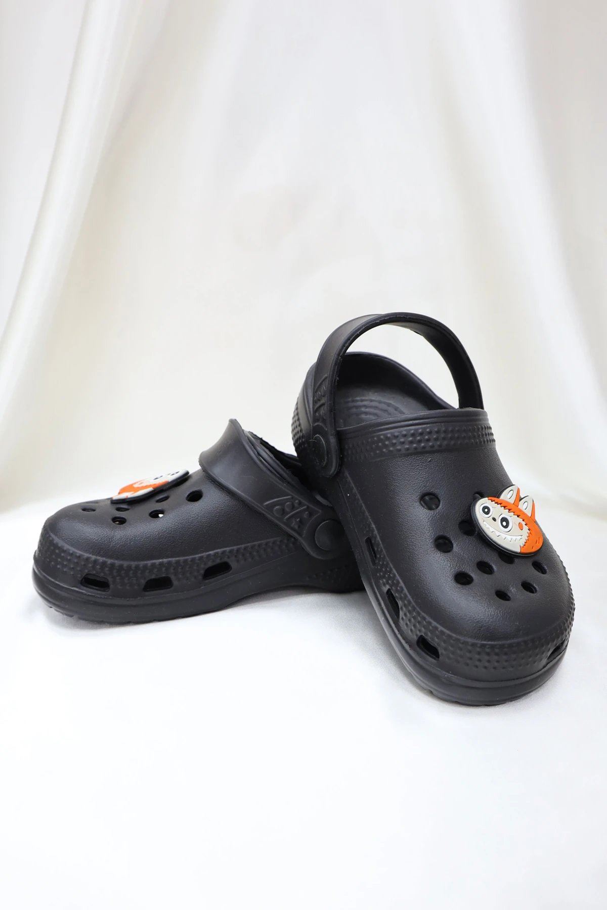 Aksesuarlı Çocuk Sandalet Siyahbeyaz - 32335.264.